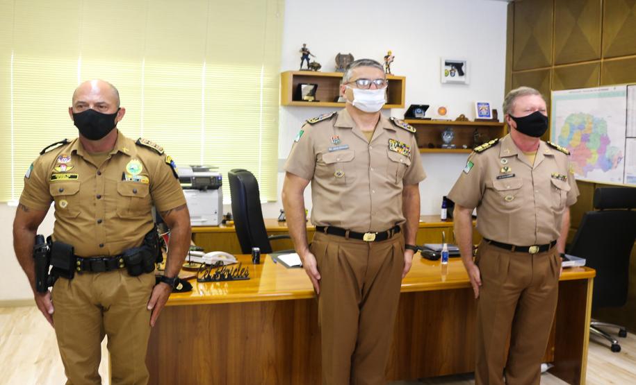 Comando Regional da região Norte do estado recebe novo comandante em ato no Gabinete do Comando-Geral em Curitiba