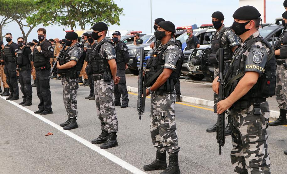 Mais de 500 pessoas são presas e 7 toneladas de maconha e 68 armas apreendidas nas duas etapas da Operação Sinergia