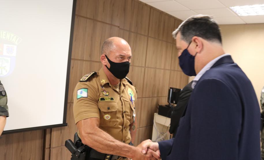 Batalhão Ambiental entrega medalhas e moedas comemorativas para marcar os 63 anos de história da unidade