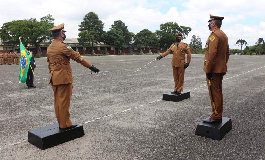 Durante solenidade, a Academia Policial Militar do Guatupê recebe novo Comandante em São José dos Pinhais, na RMC
