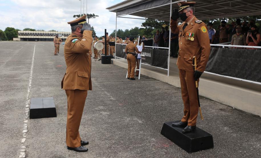 Durante solenidade, a Academia Policial Militar do Guatupê recebe novo Comandante em São José dos Pinhais, na RMC
