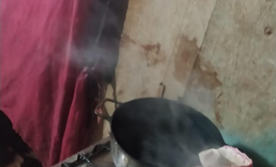 Policiais militares apagam foco de incêndio e salvam vida de homem que estava desacordado dentro da casa no Norte do estado