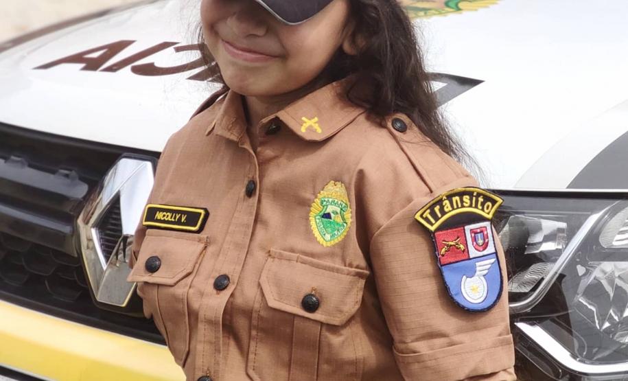 BPTran e AVM entregam fardinha e realizam sonho de fã da Polícia Militar em Araucária (PR)