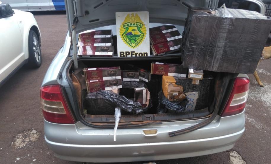 Cães de faro do BPFron auxiliam na apreensão de 240 caixas de cigarros contrabandeados em Vera Cruz do Oeste (PR)