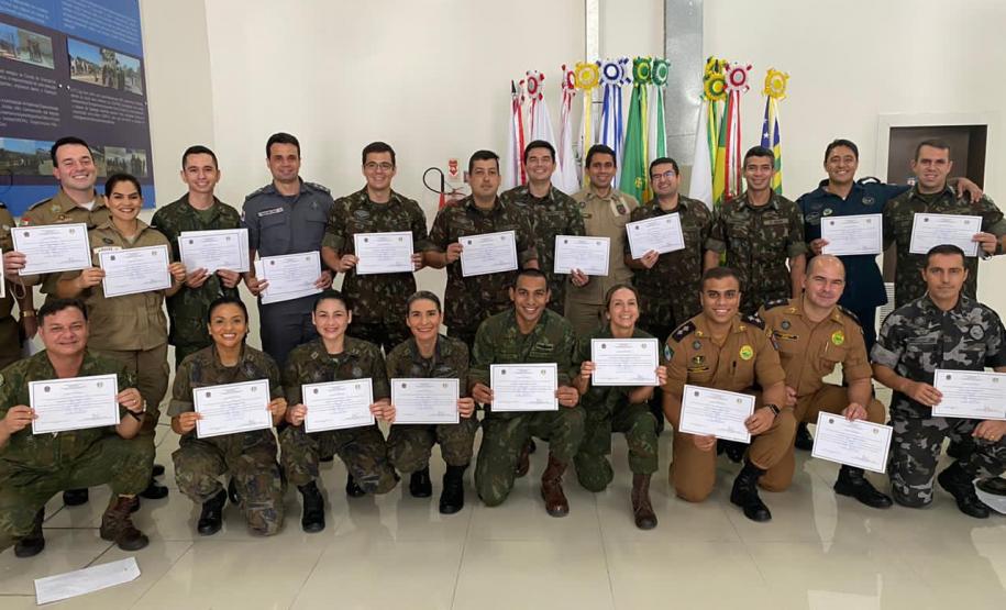 Três policiais militares do Paraná concluem estágio de preparação para missão de paz e estão aptos a atuarem como Policial das Nações Unidas