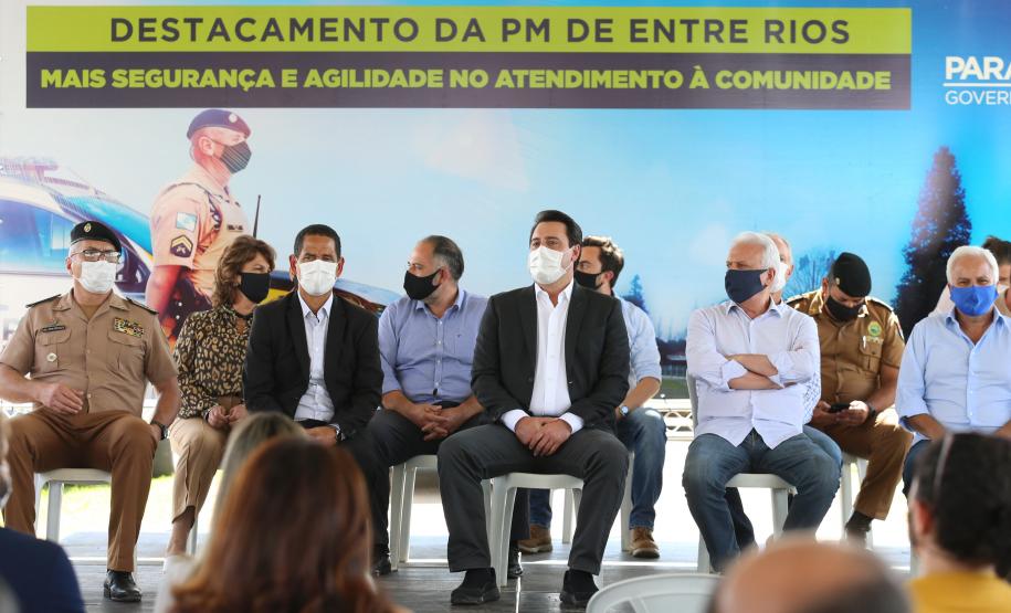 Governador inaugura sede do destacamento da PM de Entre Rios, em Guarapuava