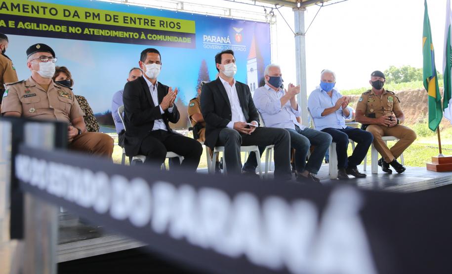 Governador inaugura sede do destacamento da PM de Entre Rios, em Guarapuava