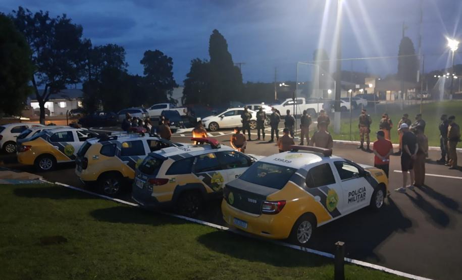 PM desencadeia Operação Lobo Bravo no Centro-Sul do estado, aborda 110 estabelecimentos comerciais, fecha seis e apreende duas armas de fogo