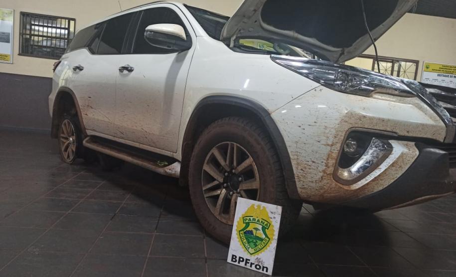 Caminhonete roubada há quatro anos é recuperada pelo BPFron em Guaíra (PR)