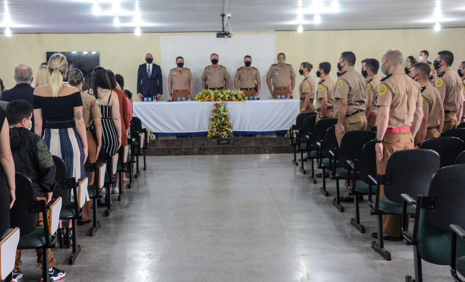 Evento marca a formatura de 28 policiais e bombeiros militares no Curso de Instrutor de Educação Física (CIEF) na APGM, em São José dos Pinhais (PR)