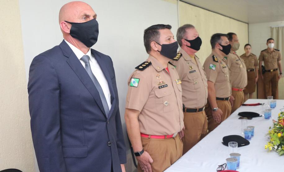 Evento marca a formatura de 28 policiais e bombeiros militares no Curso de Instrutor de Educação Física (CIEF) na APGM, em São José dos Pinhais (PR)