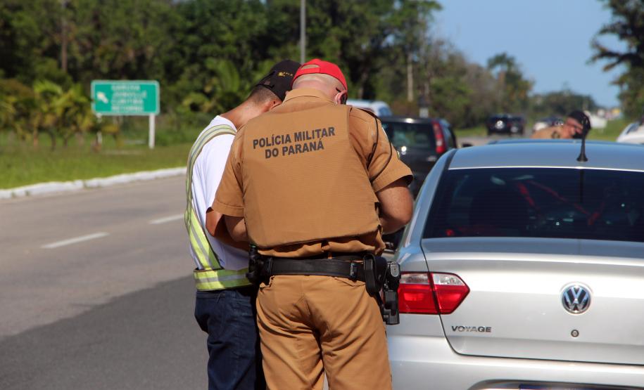 Mais de 22 mil pessoas são orientadas durante as blitzes sanitárias educativas nas rodovias do Litoral