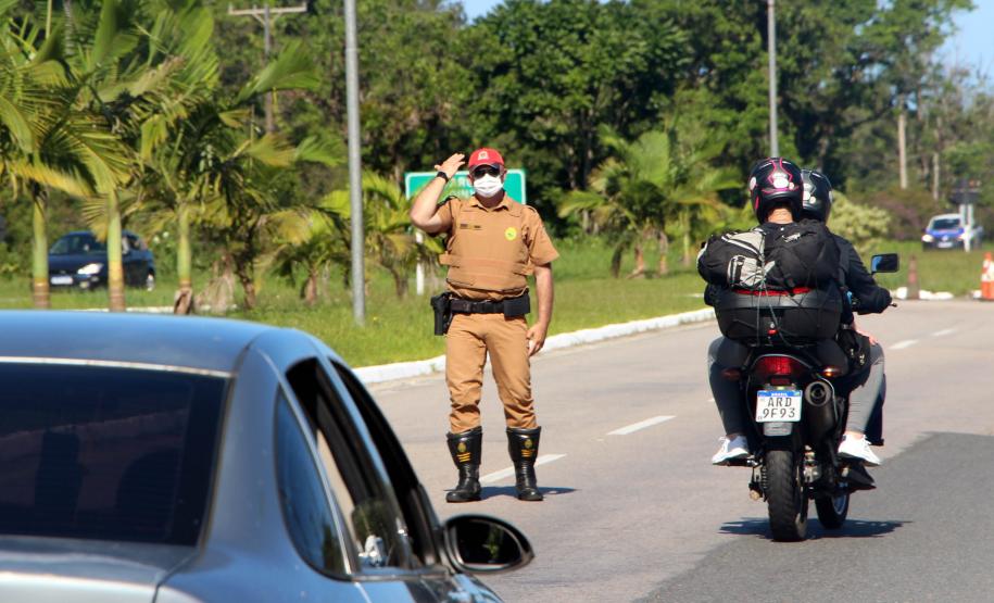 Mais de 22 mil pessoas são orientadas durante as blitzes sanitárias educativas nas rodovias do Litoral