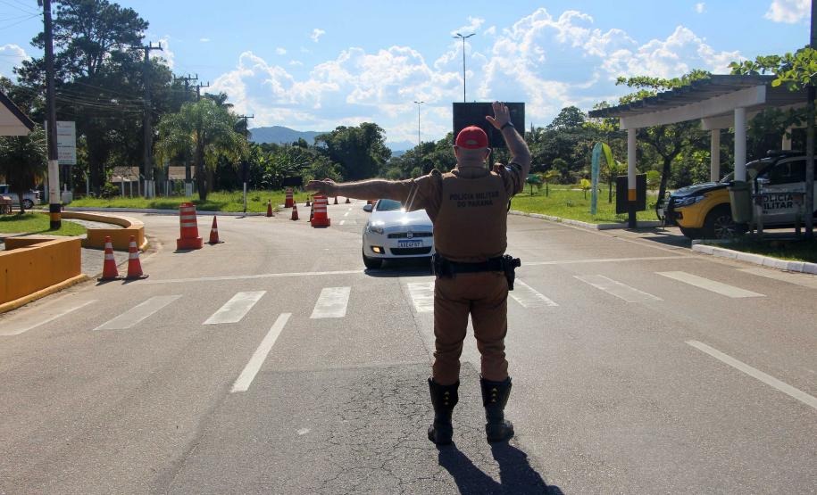 Mais de 22 mil pessoas são orientadas durante as blitzes sanitárias educativas nas rodovias do Litoral