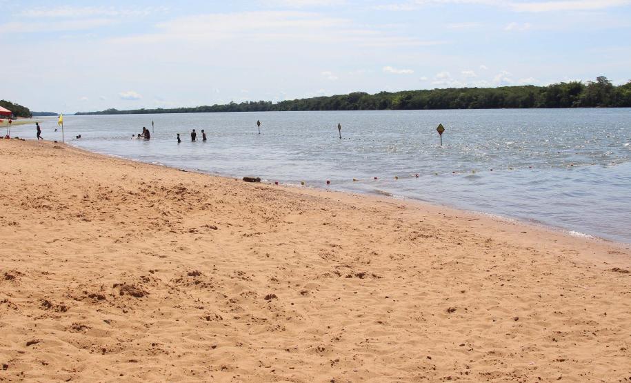 PM e bombeiros intensificam ações nas praias às margens do Rio Paraná