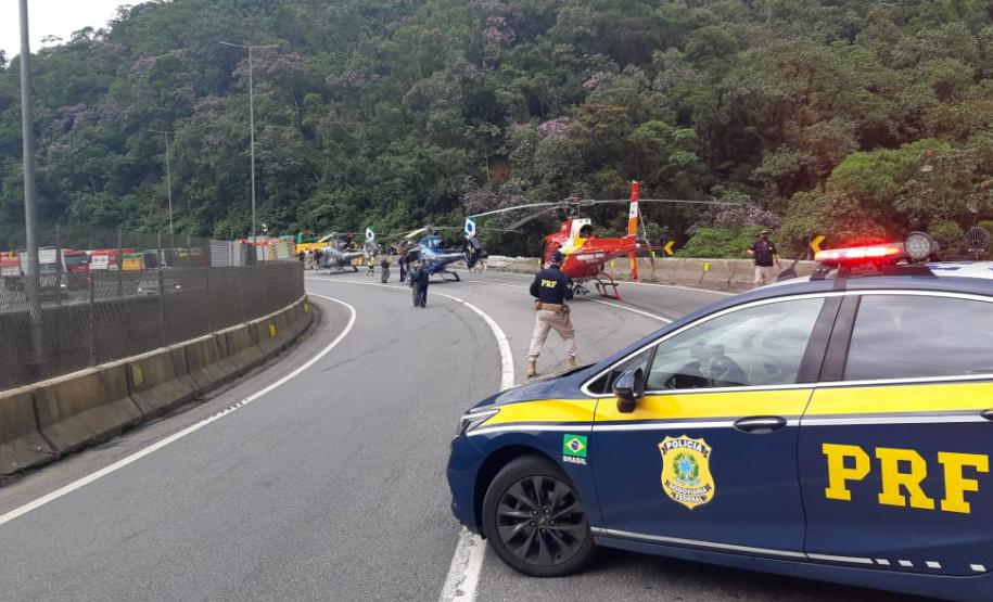 (ATUALIZADA) Forças de segurança e aeronaves atendem acidente de ônibus