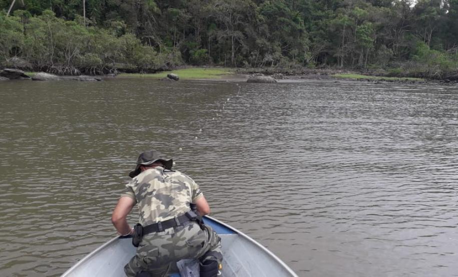 Nas águas e nas matas do Litoral, Polícia Ambiental faz oito prisões e resgata 174 aves silvestres nos primeiros 10 dias de Verão Consciente