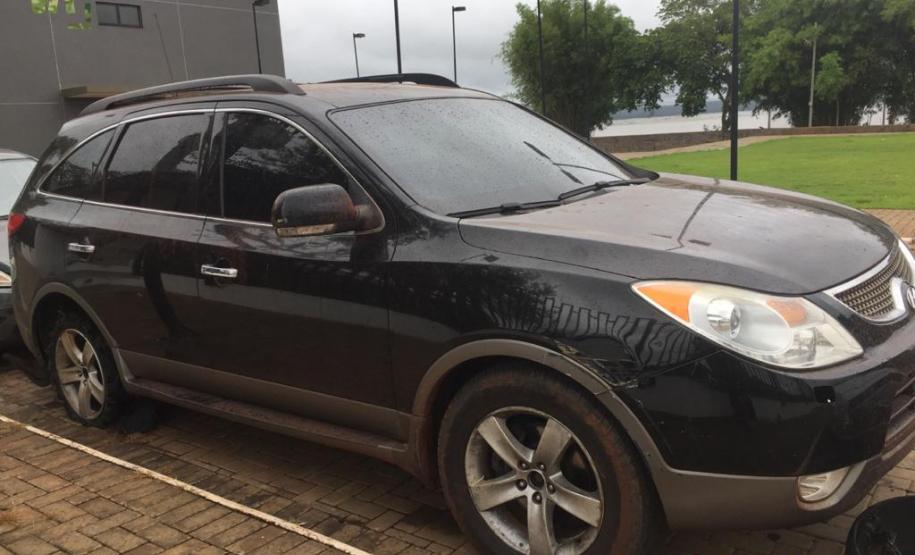 Ação da Operação Hórus flagra comboio com quase R$ 500 mil em cigarros contrabandeados em Guaíra