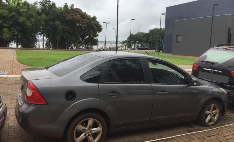 Ação da Operação Hórus flagra comboio com quase R$ 500 mil em cigarros contrabandeados em Guaíra