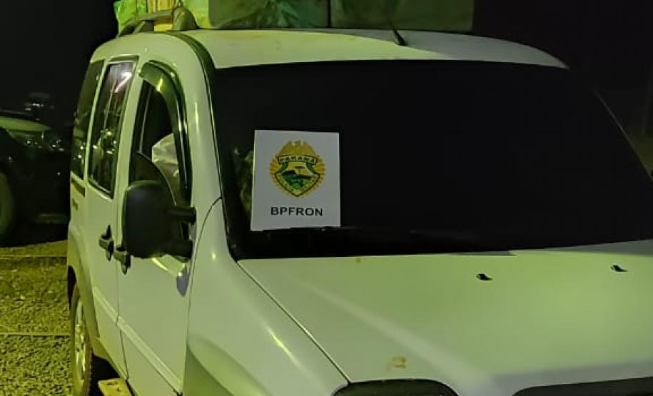 BPFRON apreende contrabando e arma de fogo durante Operação Hórus em Pato Bragado-PR