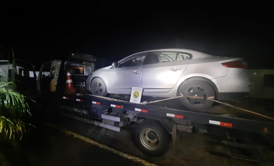 BPGd recupera carro roubado e apreende arma de fogo e munições em Piraquara, na RMC
