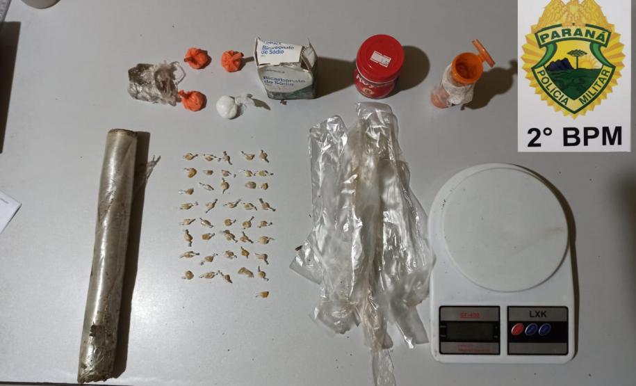 No Norte Pioneiro, PM prende três pessoas, apreenderam mais de 60 porções de maconha e duas motocicletas