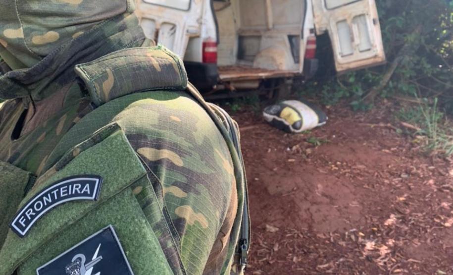 BPFron apreende 500 quilos de agrotóxicos, drogas e contrabando no Oeste do estado durante a Operação Hórus