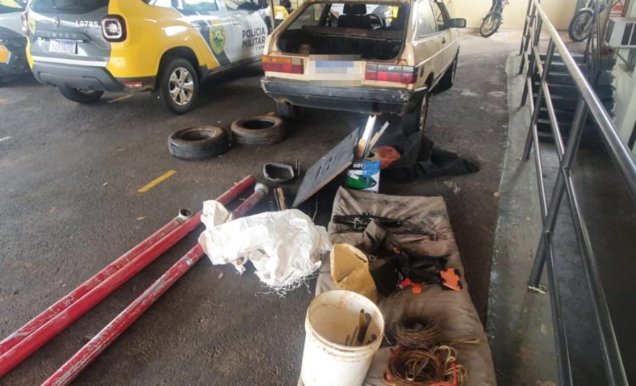 Em Jacarezinho (PR), quatro pessoas são encaminhadas por furto, tráfico de drogas e posse de arma de fogo, em situações variadas