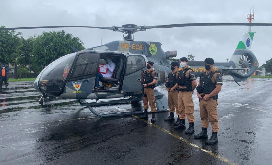 Polícia Militar presta apoio na distribuição de vacinas no Litoral