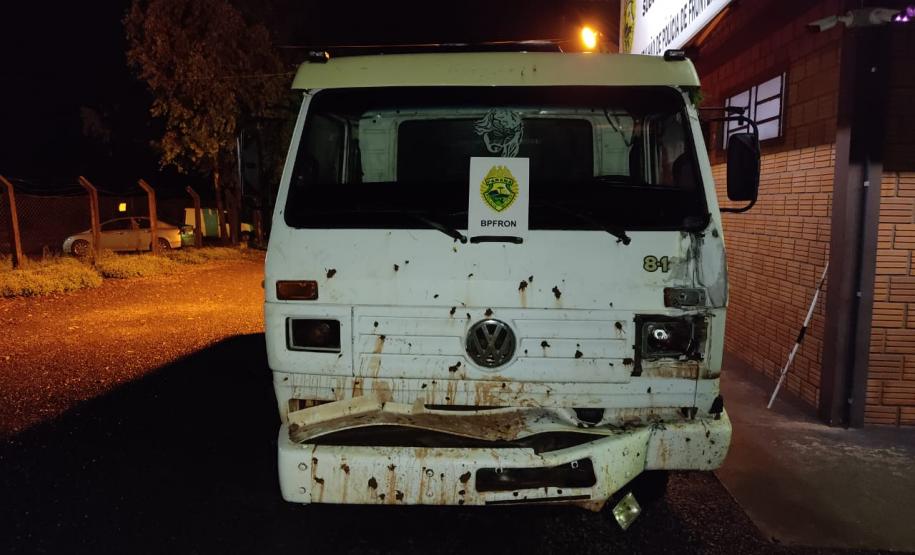 Operação Hórus: PM apreende grande quantidade de cigarros e vinhos contrabandeados, em ações distintas na fronteira