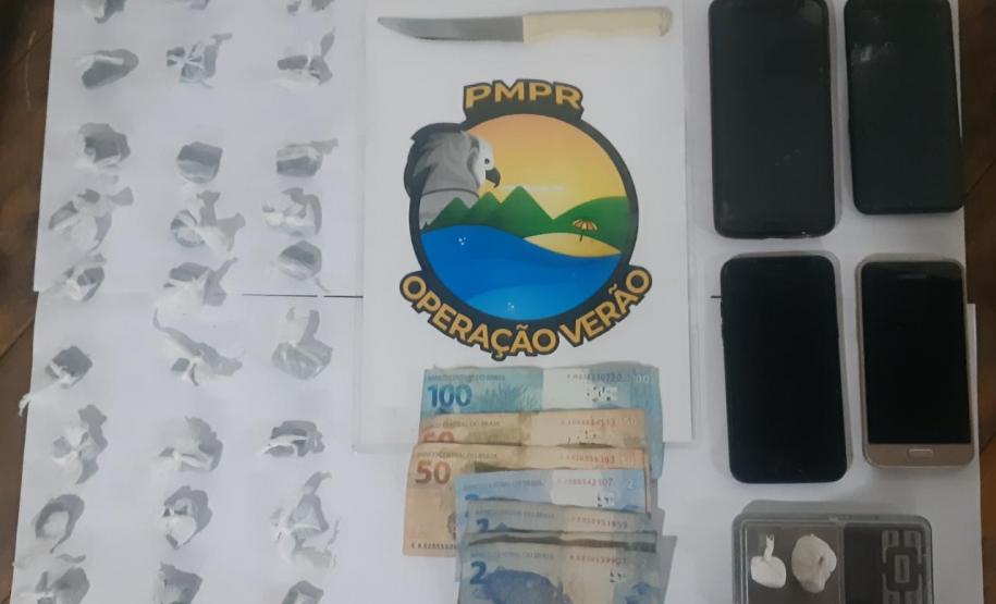 Operação Verão: PM apreende diversas porções drogas e encaminha três por tráfico de drogas, em ações distintas