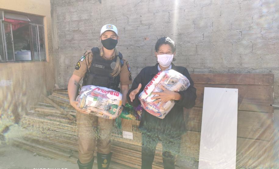 Campanha do BPTran ampara famílias carentes com doação de alimentos