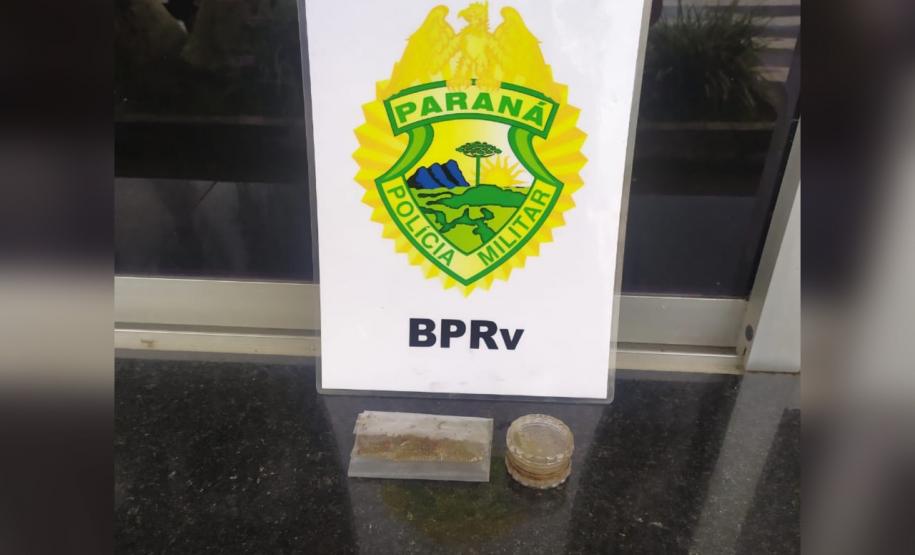 Cão de faro do BPRv localiza drogas sintéticas durante a Operação Vida em Pontal do Paraná