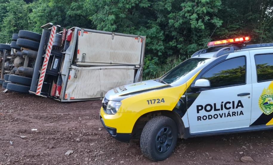 Caminhão com 35 mil pacotes de cigarros contrabandeados em Marechal Cândido Rondon-PR