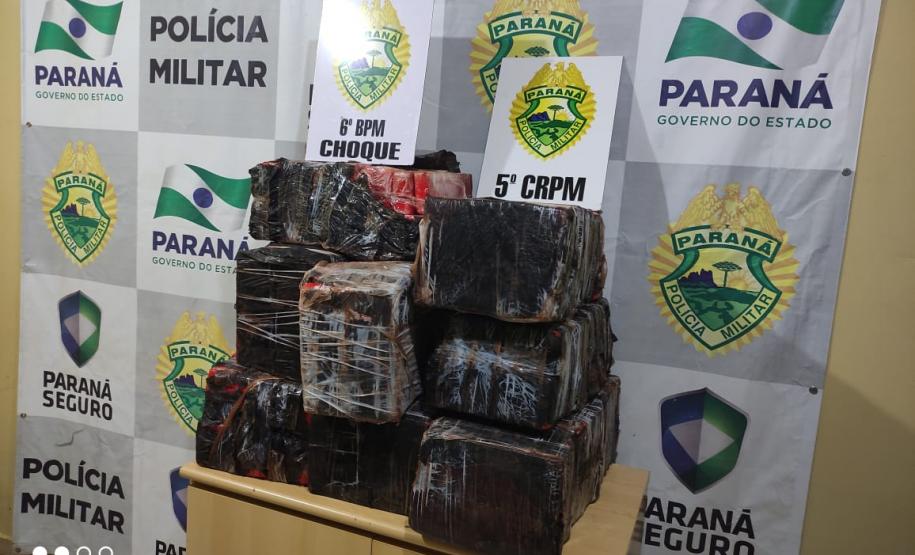 Caminhão com 172 quilos de maconha é apreendido pela PM em Cascavel (PR)