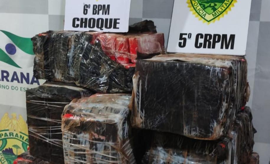 Caminhão com 172 quilos de maconha é apreendido pela PM em Cascavel (PR)