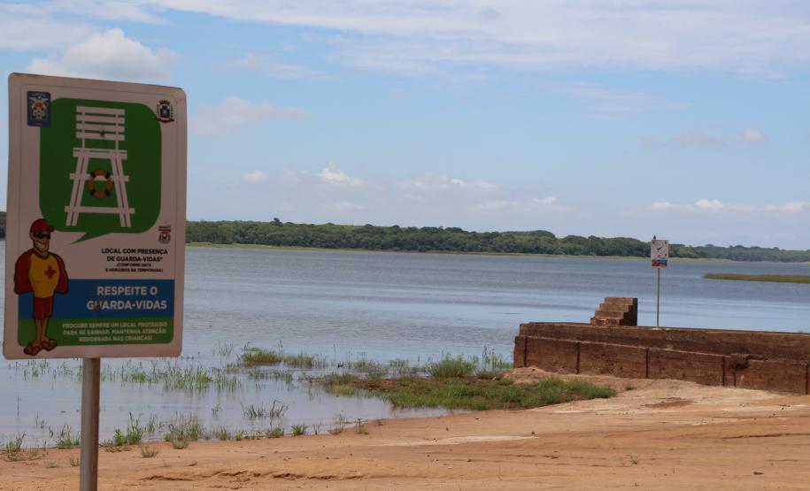 PM e Bombeiros atuam nas prainhas de água doce da Costa Oeste