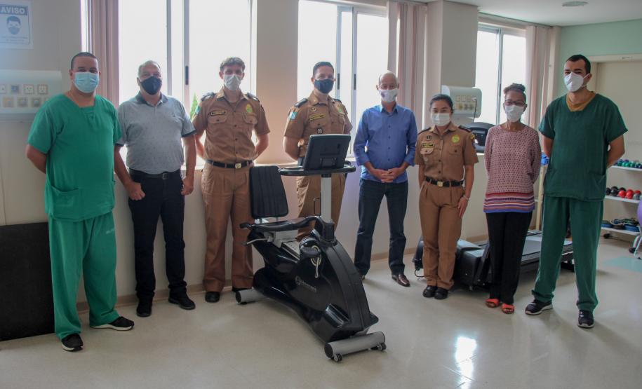 Hospital da Polícia Militar (HPM) recebe equipamentos para fisioterapia doados pela AMAI em Curitiba (PR)