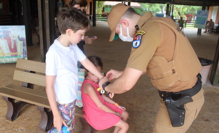 Comerciantes, moradores e turistas aprovam policiamento preventivo na Ilha do Mel