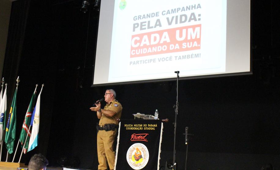 Batalhão de Patrulha Escolar Comunitária faz nivelamento do efetivo com palestras e instruções na Capital