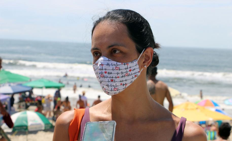 Durante blitz educativa, PM leva conscientização à população com abordagens educativas e lúdicas em Matinhos (PR)