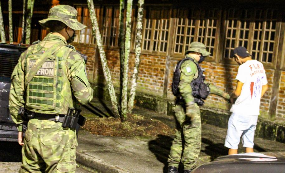 Furtos caem 64,7% e ocorrências de perturbação do sossego reduzem 18,7% durante período de Carnaval no Litoral