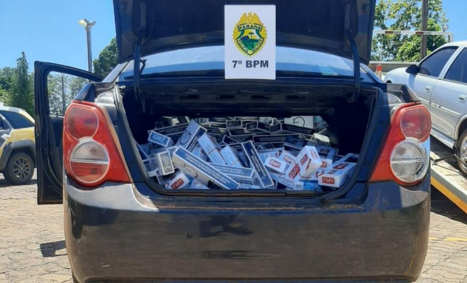 Cinco veículos carregados com cigarros contrabandeados são apreendidos pela PM, em ações separadas, no Noroeste