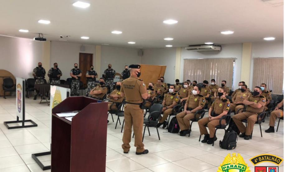 Durante fim de semana, PM encaminha sete pessoas foragidas da justiça e realiza bloqueios de trânsito no Noroeste