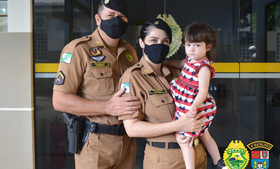 Policiais militares do 4º BPM recebem homenagem de Destaque do Mês e Destaque Operacional