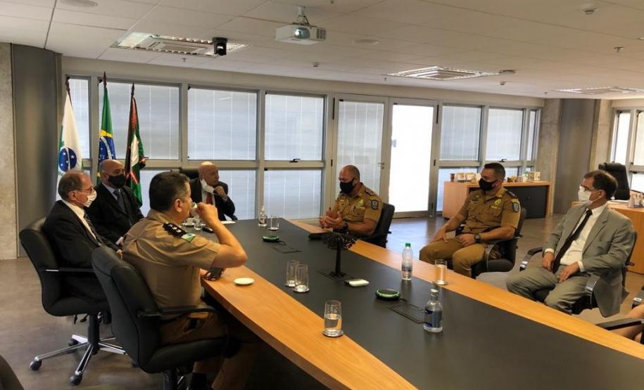 Comandante Geral da PM participa de reunião com o MPPR em Curitiba