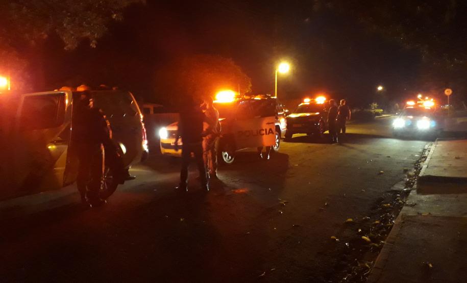 Festa clandestina em Campo Mourão é encerrada pela PM durante fiscalização de medidas sanitárias