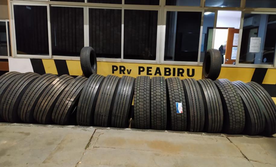 BPRv apreende 18 pneus contrabandeados e mais de 37 quilos de maconha em situações distintas no Noroeste do estado