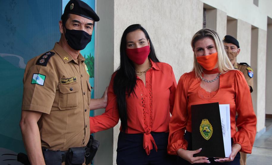 Policiais militares femininas do Quartel do Comando-Geral da PM são homenageadas no Dia Internacional da Mulher