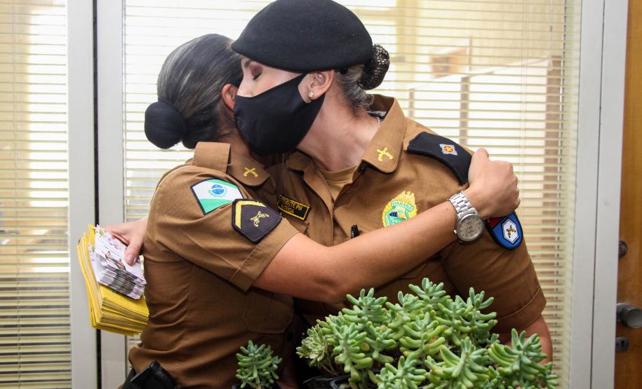 Policiais militares femininas do Quartel do Comando-Geral da PM são homenageadas no Dia Internacional da Mulher